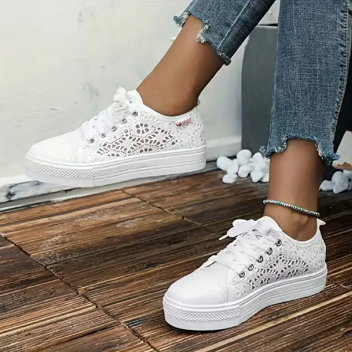 Olivra | Women's Platform Lace Sneakers