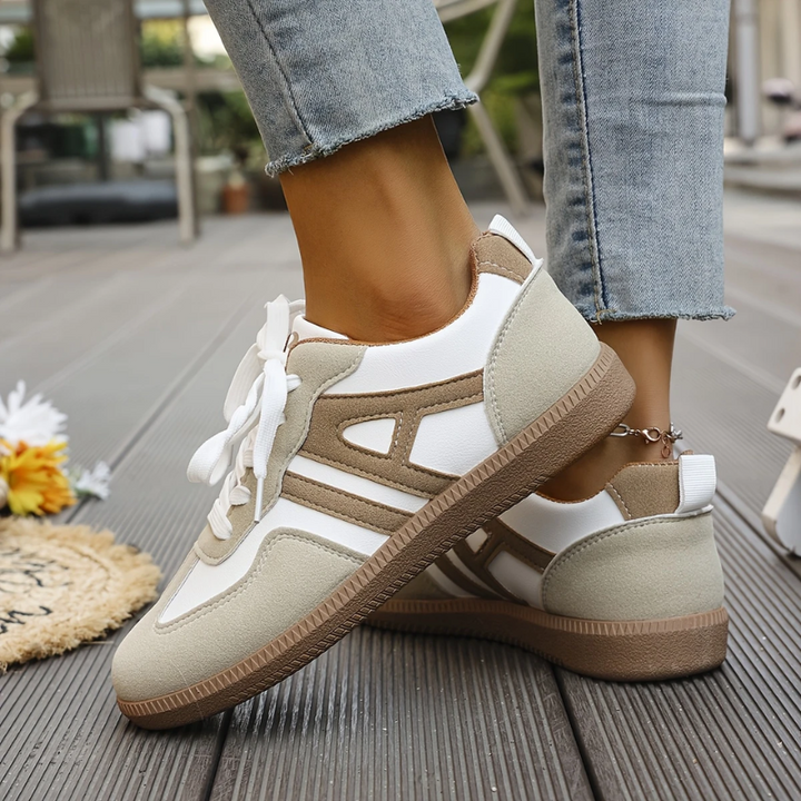 Cecily | Women's Retro Panel Lace-Up Flat Sneakers