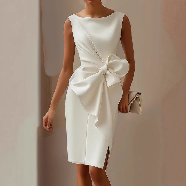 Beryl | Women's Elegant Sleeveless Dress