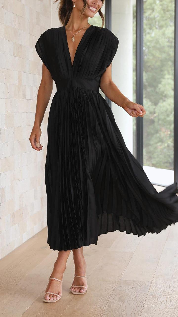 Kingsley | Women's Pleated Maxi Wedding Guest Dress
