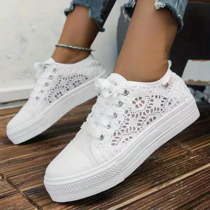 Olivra | Women's Platform Lace Sneakers