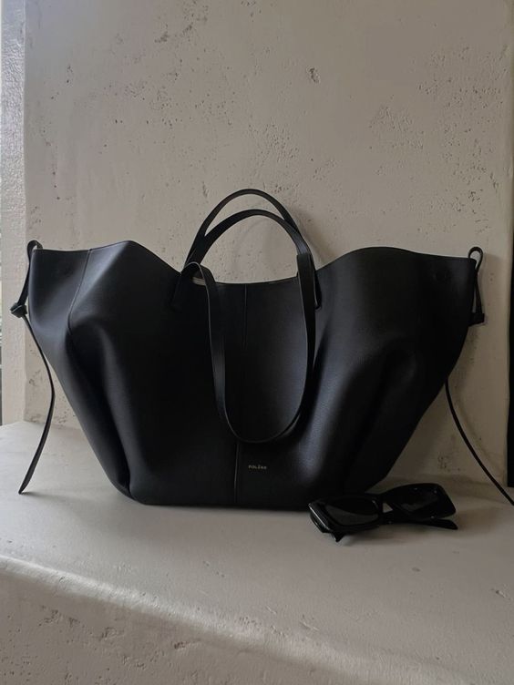 Iserra | Women's Structured Hand Tote Bag