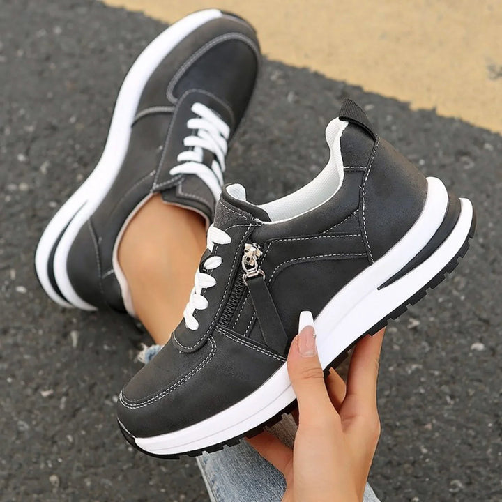 Arnette | Women's Lace-Up Side Zip Platform Sneakers